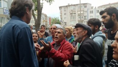 Edirne Keşan’da vatandaşlardan Emniyet önünde protesto