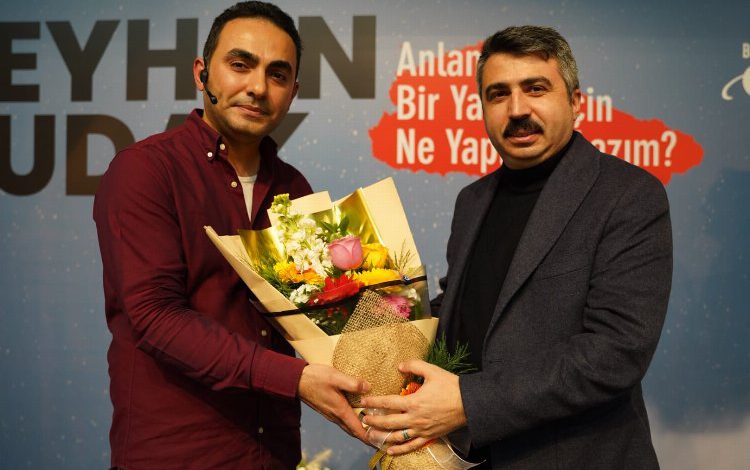 Bursa Yıldırım’da Beyhan Budak semineri Bursa Yıldırım’da Beyhan Budak semineri