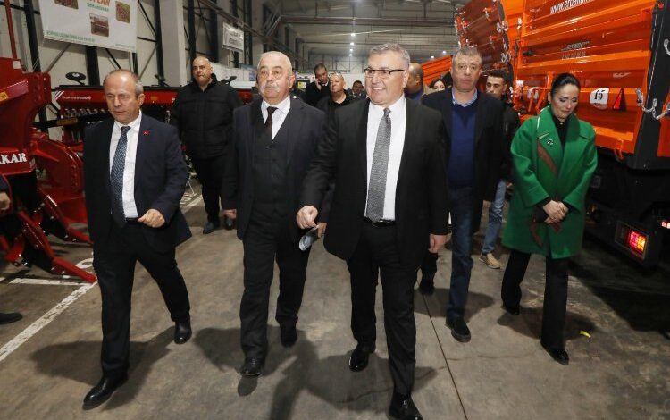 Hem Kesimoğlu’na, hem de fuara misafir oldular