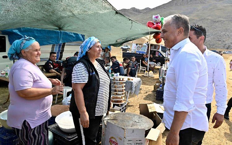 Gevne Yayla Şenlikleri coşkulu geçti Gevne Yayla Şenlikleri coşkulu geçti