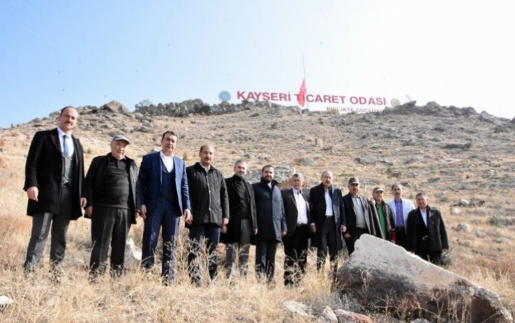 KTO yönetimi hatıra ormanına fidan dikti