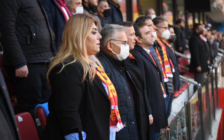 Büyükşehir’den Kayserispor’a jest