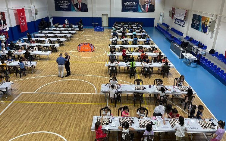 Gaziantep’te ‘babalar’ gibi turnuva