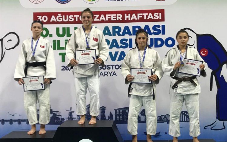 Valilik Kupası’nda zafer Bursa Osmangazi’nin