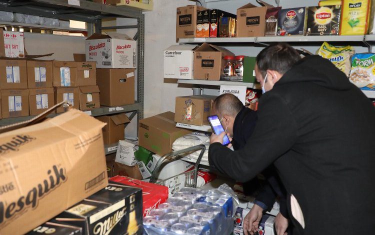 Bursa Mudanya’da marketlere stokçuluk denetimi