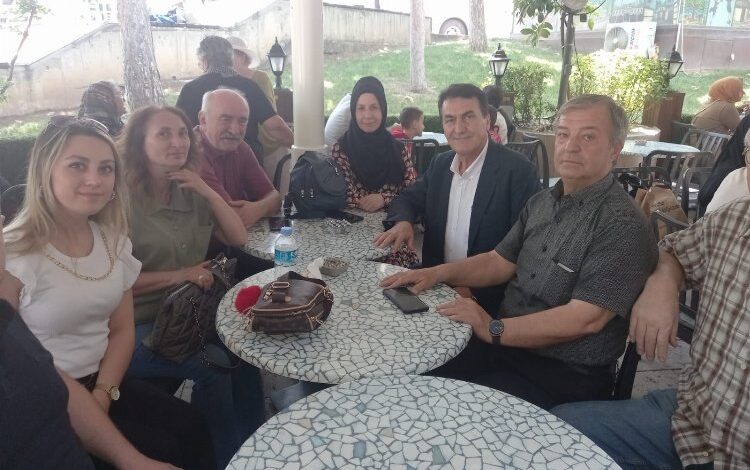 DSP’den Mustafa Dündar’a ziyaret DSP’den Mustafa Dündar’a ziyaret