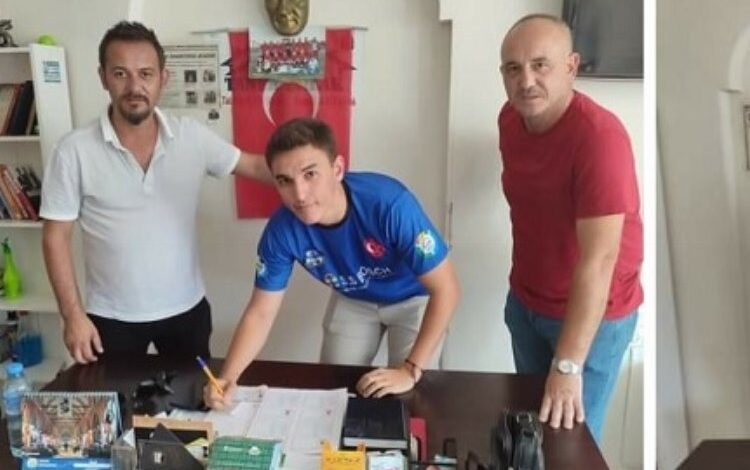 Keşan İdmanyurdu Barlas Gökçe ile anlaştı