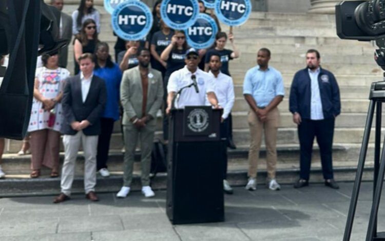 New York’tan Biden’a göçmen çağrısı