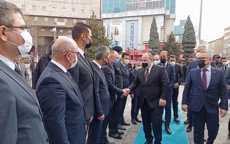 Bakan Varank Niğde’de