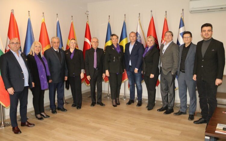 BUSADER’den BALKANTÜRKSİAD’a ziyaret