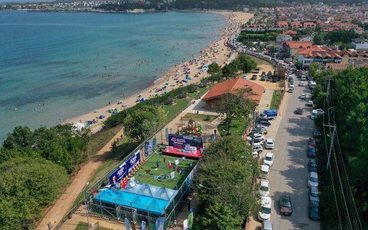 Balık yakalamada kıyasıya mücadele Balık yakalamada kıyasıya mücadele