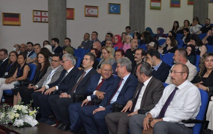 ERÜ’den ‘Bitki Biyoteknolojisinde Yenilikçi’ çalıştay ERÜ’den ‘Bitki Biyoteknolojisinde Yenilikçi’ çalıştay