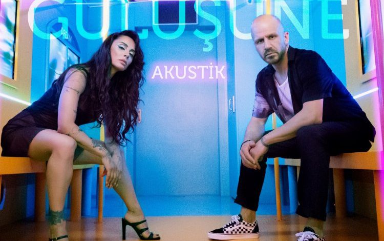 ‘Düştüm Gülüşüne’ ile romantik hamle ‘Düştüm Gülüşüne’ ile romantik hamle