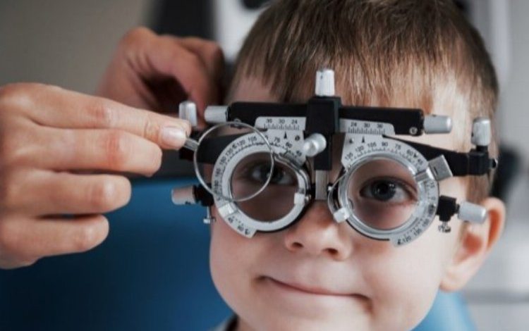 Pandemi çocuklarda miyopu arttırdı Pandemi çocuklarda miyopu arttırdı