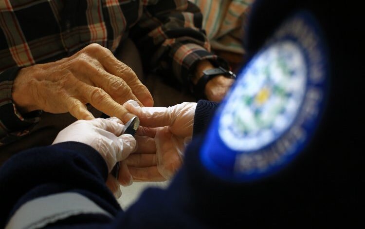 Muğla’da vatandaşların sağlığı için Büyükşehir evlerde Muğla’da vatandaşların sağlığı için Büyükşehir evlerde