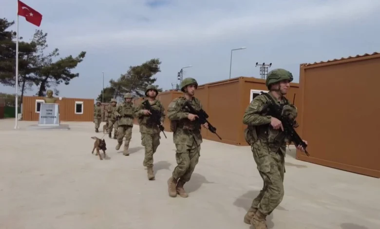Hudut Kartalları 9’u terörist 12 kişiye geçit vermedi! Hudut Kartalları 9’u terörist 12 kişiye geçit vermedi!
