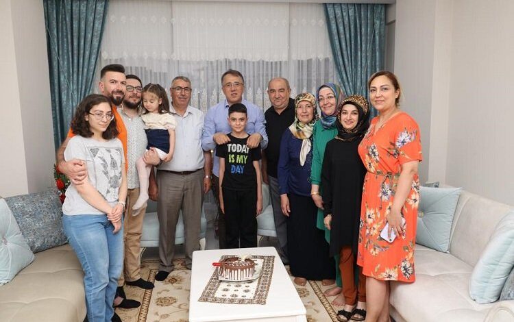 Mehmet Savran’dan ev ve esnafa ziyaret Mehmet Savran’dan ev ve esnafa ziyaret