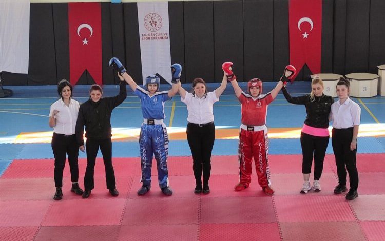 Niğde’de kum fırtınası