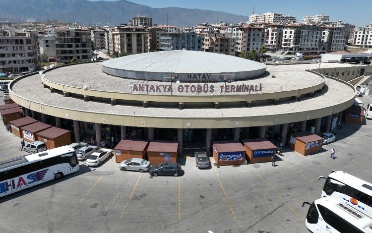 Hatay Büyükşehir’den otobüs terminaline bakım