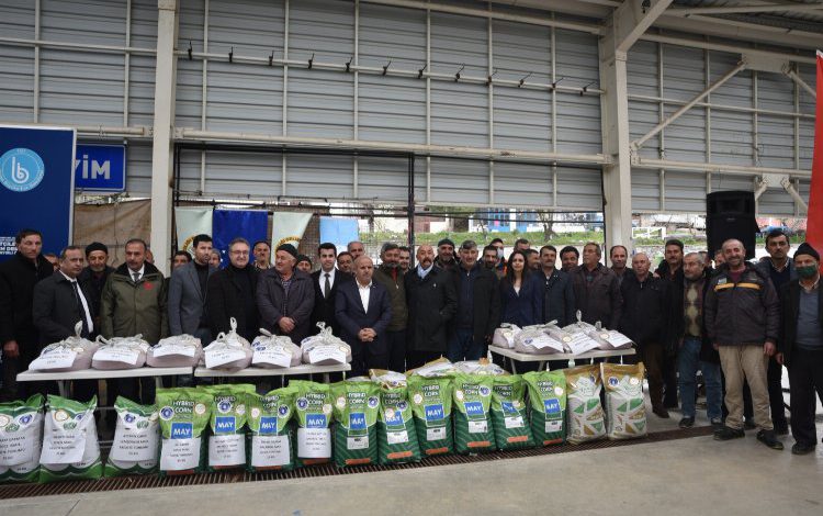 Bursa’da Büyükorhanlı çiftçiye fidan ve tohum desteği