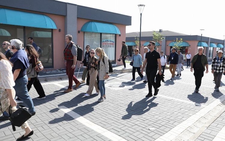 HORASİS katılımcıları afet bölgesindeki çalışmalara hayran kaldı HORASİS katılımcıları afet bölgesindeki çalışmalara hayran kaldı