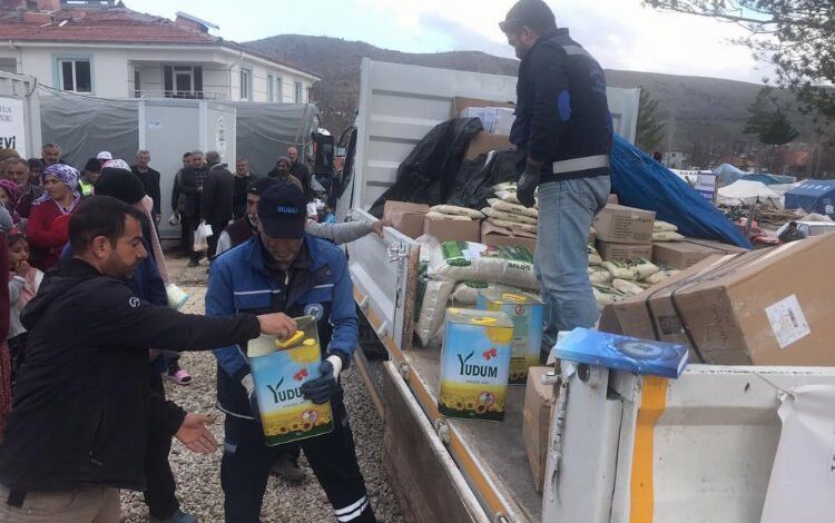 Muğla’dan Malatya’daki depremzedelere Ramazan desteği Muğla’dan Malatya’daki depremzedelere Ramazan desteği