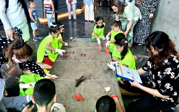 Bursa Osmangazi’de öğrenciler eğlenerek öğrendi Bursa Osmangazi’de öğrenciler eğlenerek öğrendi