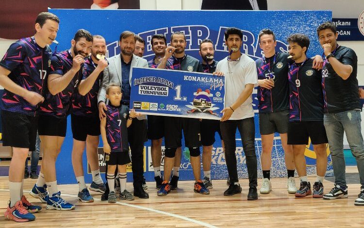 Konya ilçelerinde şampiyon Çumra oldu Konya ilçelerinde şampiyon Çumra oldu