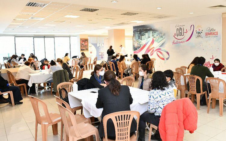 İzmir Çiğli’de ‘Çocuk Çalıştayı’ düzenlendi