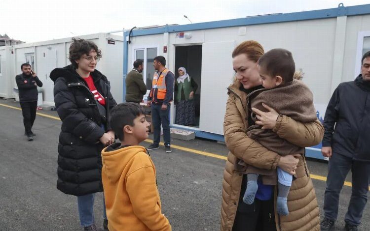 Dokuz Eylül depremin ekonomik etkilerine odaklandı Dokuz Eylül depremin ekonomik etkilerine odaklandı