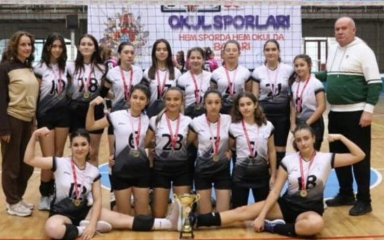 Edirne Yıldız Kızlar’da filenin galibi Keşan takımı