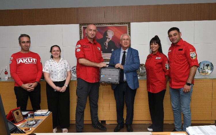 Karabağlar’da AKUT’a ‘afet’ bilgisayarı