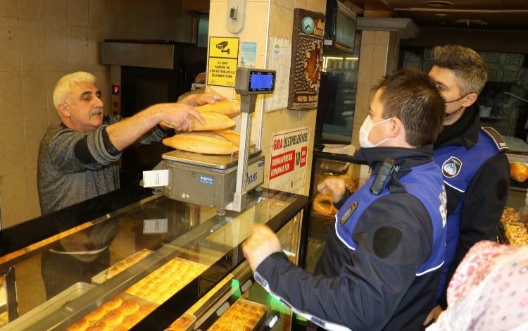 Manisa’da fırınlara ani denetim Manisa’da fırınlara ani denetim