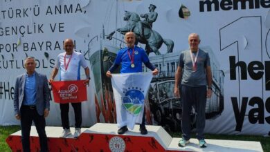 Sakaryalı sporcular yarı maratonda kürsüye çıktı