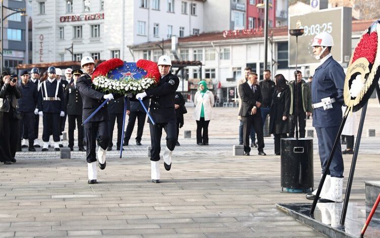 Gazi Mustafa Kemal Kütahya’da minnetle anıldı Gazi Mustafa Kemal Kütahya’da minnetle anıldı