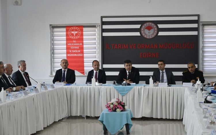 Edirne’de ‘bağımlılıkla mücadele’ toplantısı Edirne’de ‘bağımlılıkla mücadele’ toplantısı