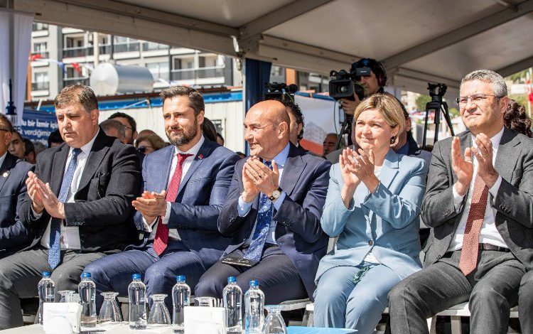 Başkan Soyer: “İzmir’de dönüşüm başlamıştır”