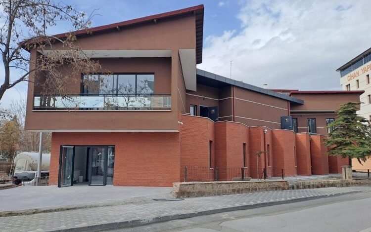 Kayseri Büyükşehir’den iki yeni kütüphane Kayseri Büyükşehir’den iki yeni kütüphane