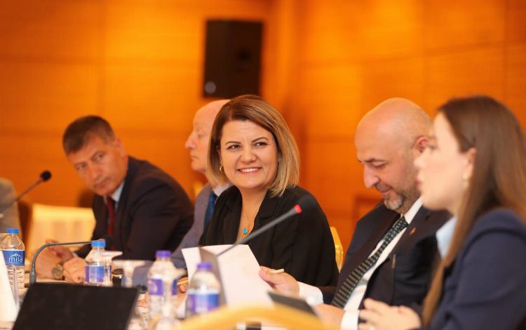 İstanbul-İzmit Kardeşliği ortak projelere ve dayanışmaya devam ediyor