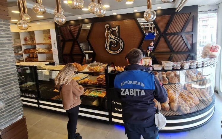 Büyükşehir bayramda da görev başında Büyükşehir bayramda da görev başında