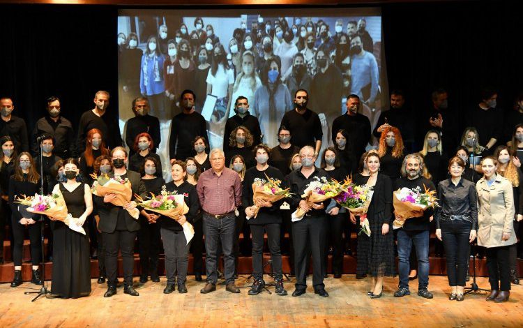 İzmir Narlıdere’de “Dünya Koro Müziği Günü” konseri