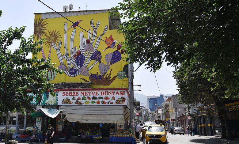 Bursa’da Osmangazi ilçesi sanatla renklendi
