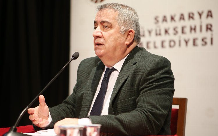 “Mehmet Akif, tek bir eserle gençlere doğru istikameti çizdi” “Mehmet Akif, tek bir eserle gençlere doğru istikameti çizdi”