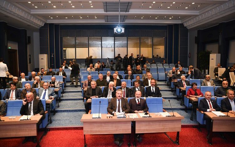 Kayseri Büyükşehir’e 11.5 milyar liralık bütçe Kayseri Büyükşehir’e 11.5 milyar liralık bütçe