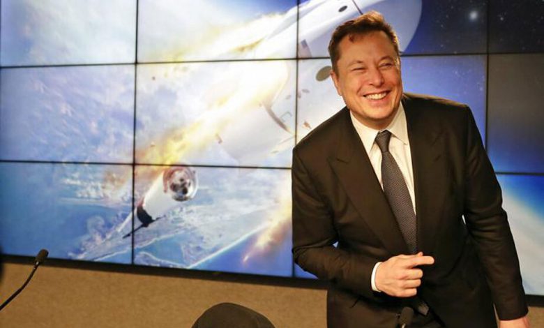 Elon Musk, uzayda ‘reklam’ işine girecek Elon Musk, uzayda ‘reklam’ işine girecek