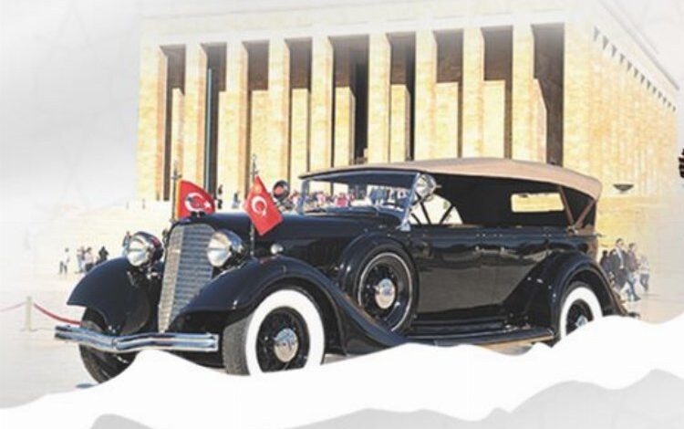 Atatürk’ün makam otosunun replikası İzmit’te