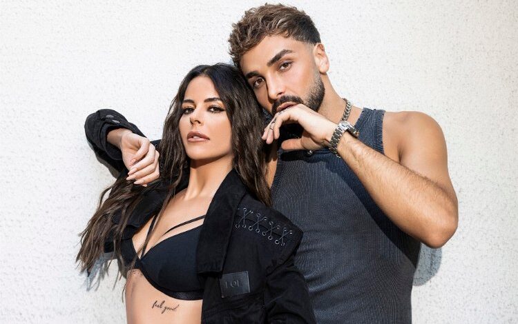 Simge ve Sefo’dan sürpriz düet Simge ve Sefo’dan sürpriz düet