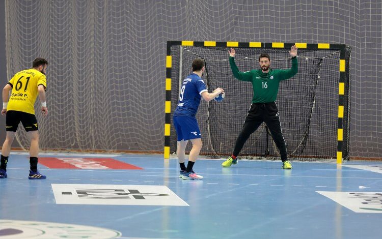 Sakarya hentbolde Play-Off’ları 2’nci tamamladı Sakarya hentbolde Play-Off’ları 2’nci tamamladı