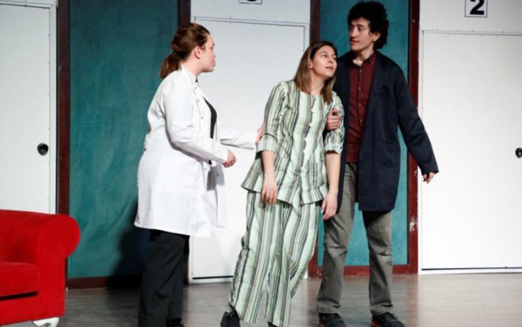 Bursa İnegöl’de ‘Deliler Evi’ sahne için gün sayıyor