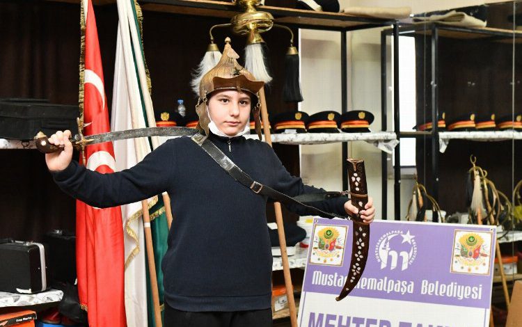 Bursa’da Mustafakemalpaşa’nın çocuk mehteranları